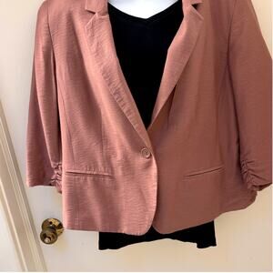 Vintage 90's Dusty Rose Suit Jacket (size 16)